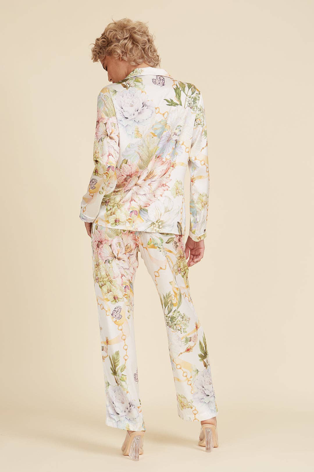 Wrap Up by VP – Großhandel Schlafanzug-Set – Damen – La Boheme Langes Pyjama Set, weiß6