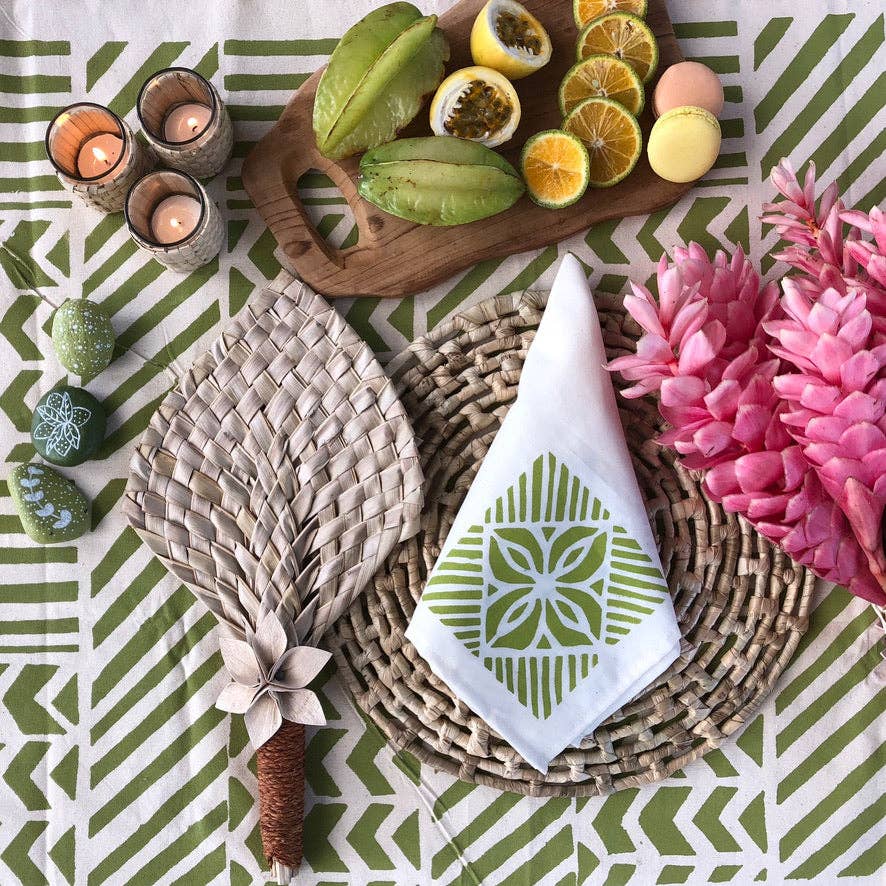 Rise Beyond the Reef - Wholesale Wall Accent - Niu Fan with Masi Flower5