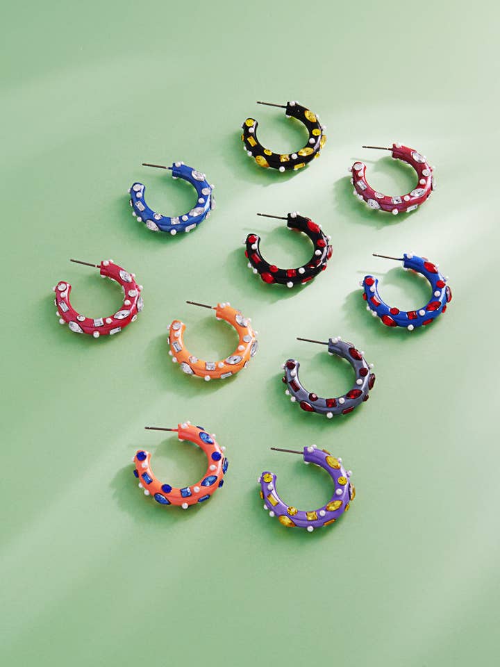 Pendientes de poste de piedra con abrigo de color de fútbol para el día del partido para venta al por mayor de Designature New York