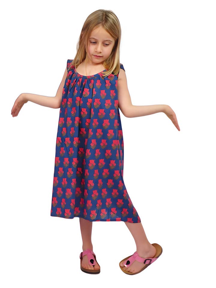 Robe fleurie dos nu fait main pour fille pour la vente par Kalimera Clothing Athens