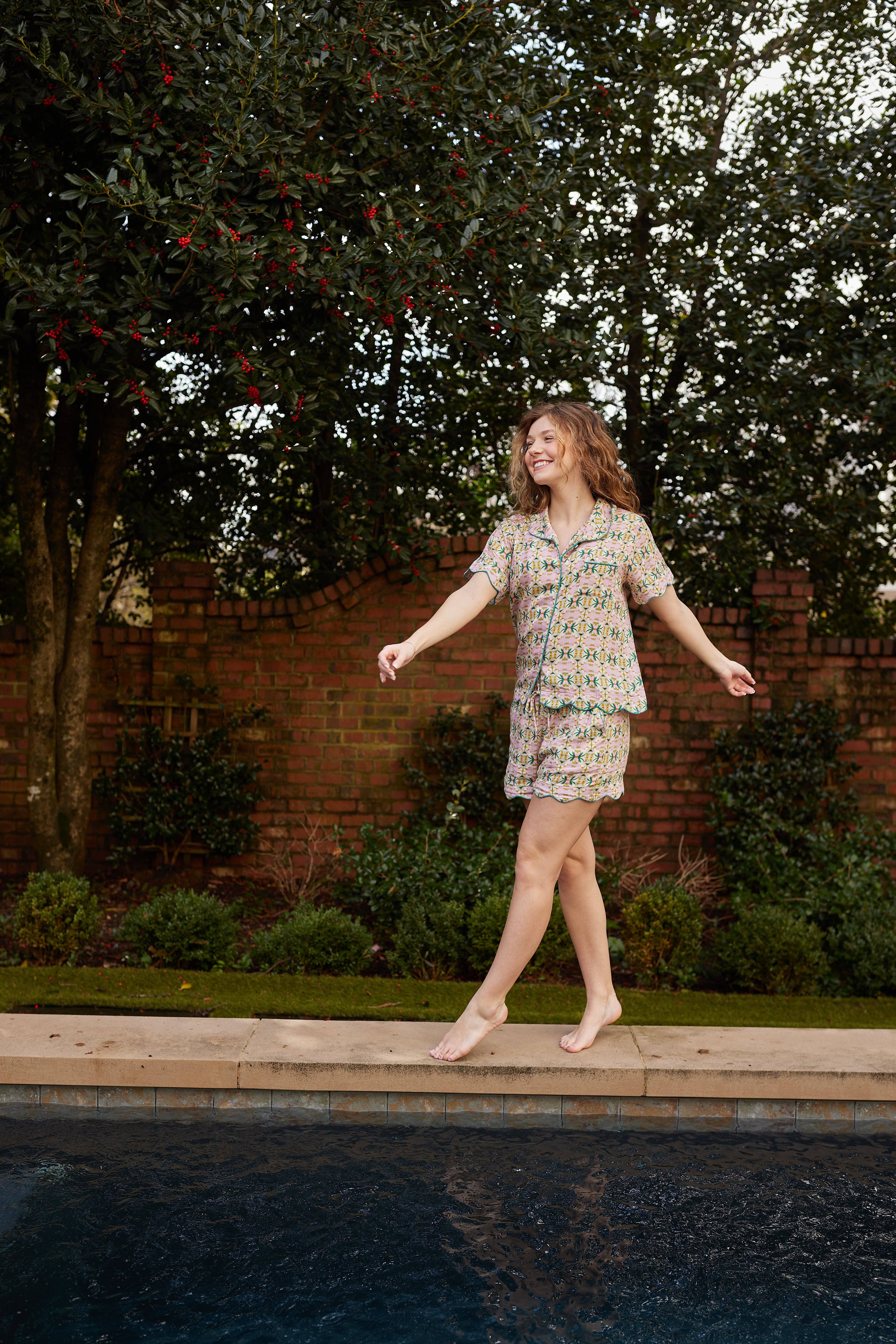 Brooks Avenue - Wholesale Sleepwear Set - Women's - Scalloped Pajama Set Short - English Gardens Lavender5