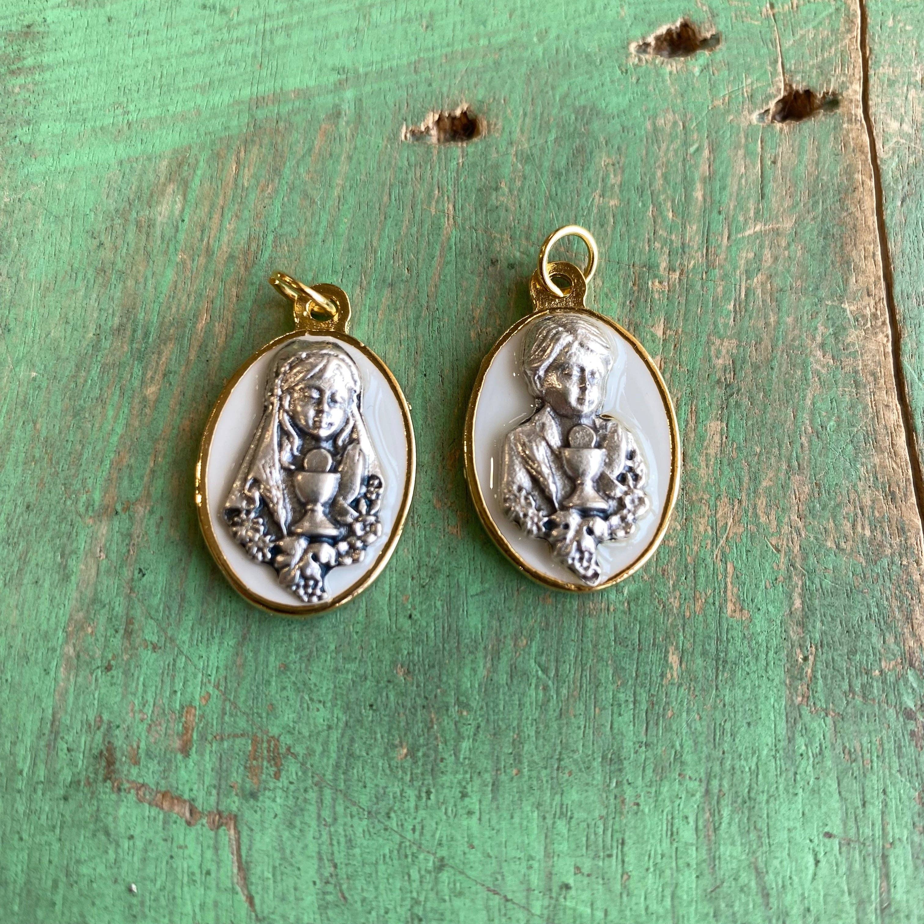 Love and Honor Jesus LLC - Wholesale Individuele bedel/hanger - Italiaanse ovale tweekleurige devotionele medailles19