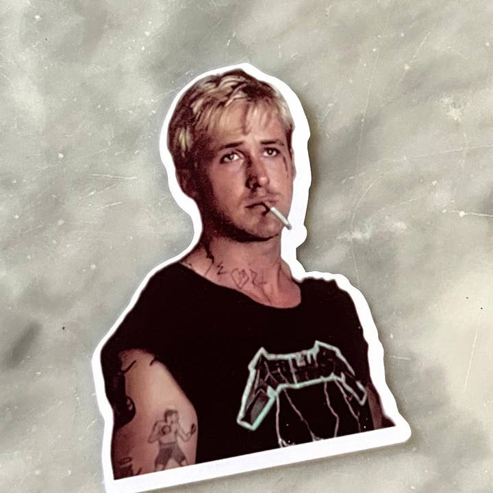 Autocolante recortado de beijo de tatuagem de Ryan Gosling - à prova de água por atacado de Literary by Ava