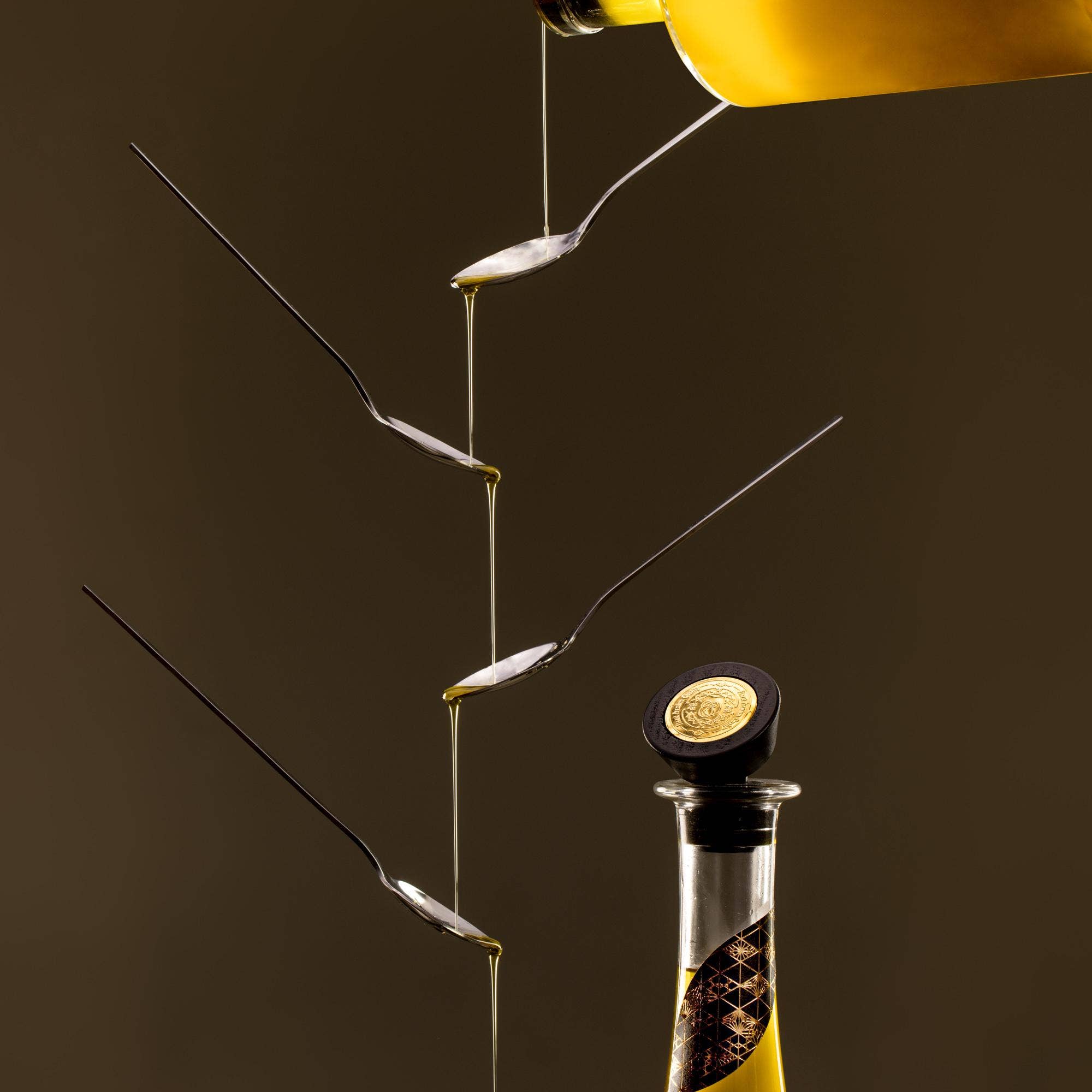 Oleisys - Vendita all'ingrosso Olio d'oliva - Olio extravergine di oliva biologico monovarietale Picholine Oleisys 700 ml6