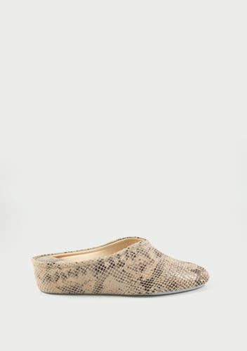 Kosma Menorca - Wholesale Slippers - Women's - KOSMA at Home: 4840 - Python Shoe | KOSMA Menorca0