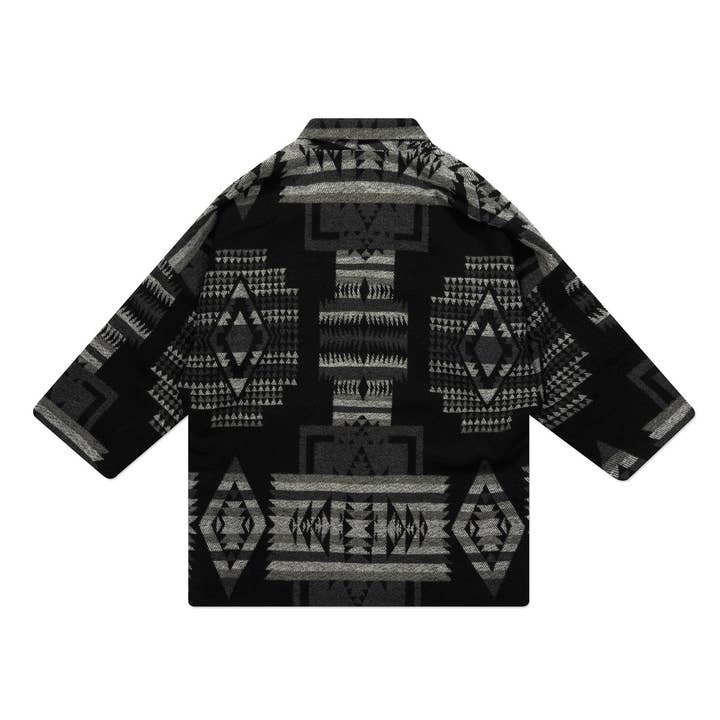 Manteau Sonoran Blanket Noir pour la vente par MADAME WOLF