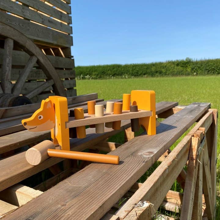 Inside Out Toys – wholesale Wood toy – Child – Woodland Fox Hammer Bench1