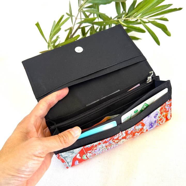 Kimono Purse and other Purchase Wholesale kanchipuram soft silk sarees. Free Returns & Net 60 Terms on Faire trending on Faire.