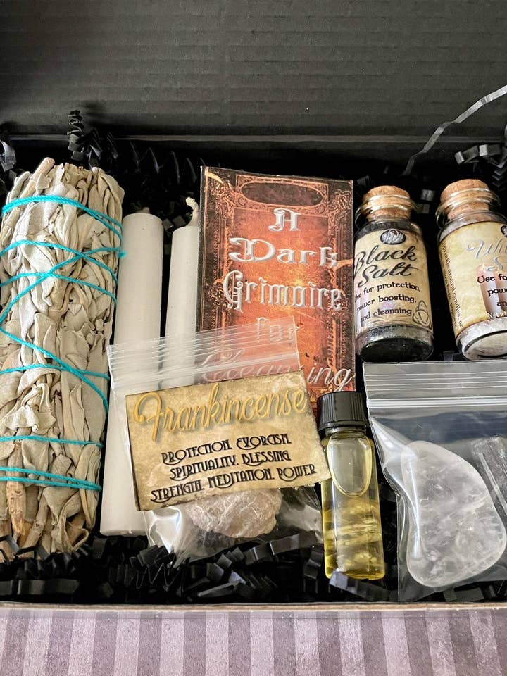 Kit de purification d’espace sacré pour la vente par Black Dahlia Boutiques