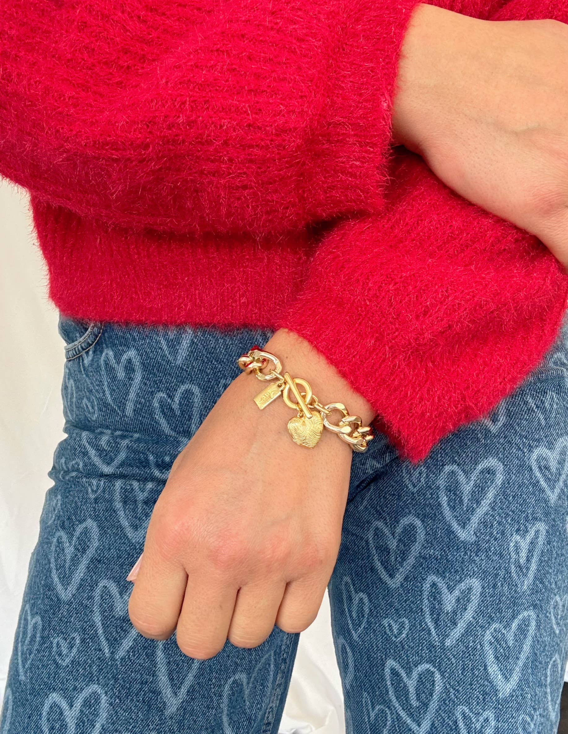 Christina Christi – Pulseira com pendente por atacado – Pulseira Dourada com Corrente Grossa, Pingente Coração e Corrente em Ouro4