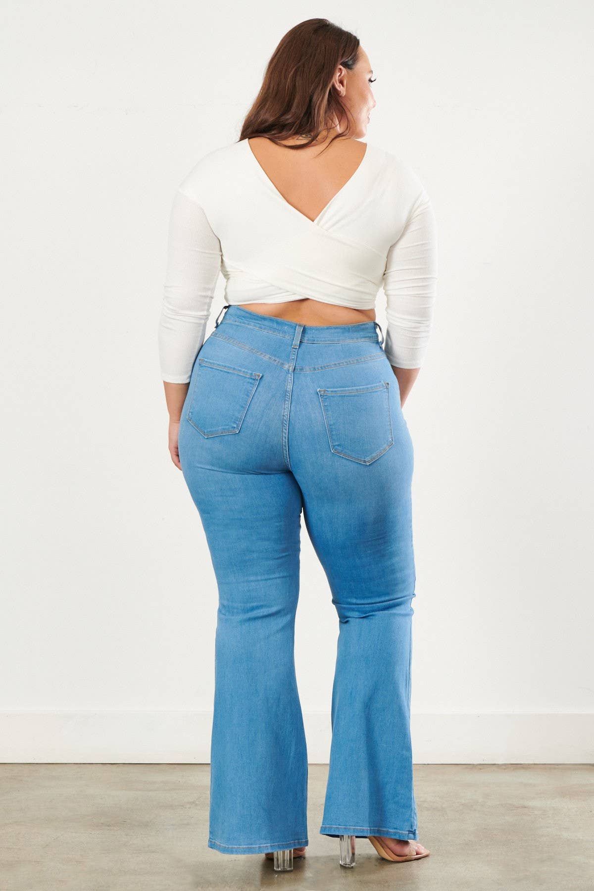 Vibrant M.i.U - Vente Jean – femme - Jean évasé taille haute pour grande taille9