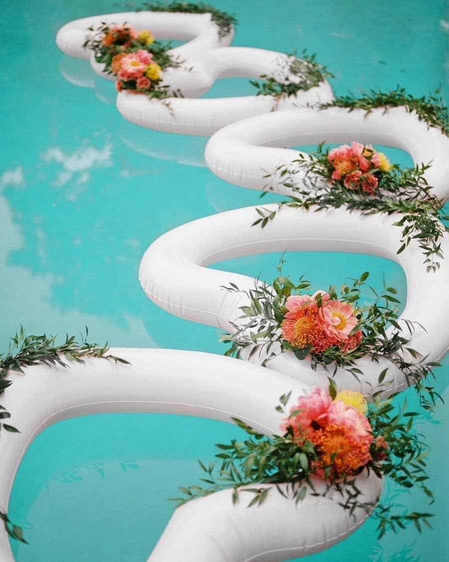 Garden Guru Lawn & Garden Tools - Wholesale Inflatables - LOTELI Heart Shaped Pool Float White1