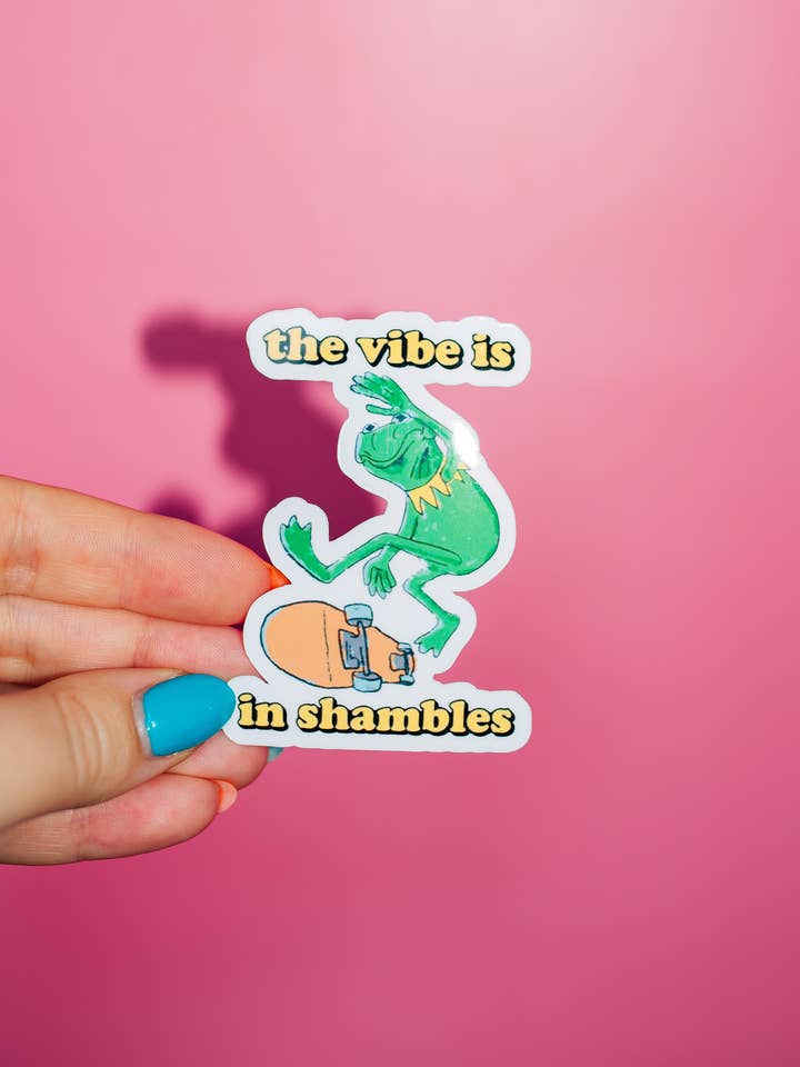 Pegatina The Vibe Is In Shambles, meme de Kermit The Frog para venta al por mayor de ShopSourSweetener