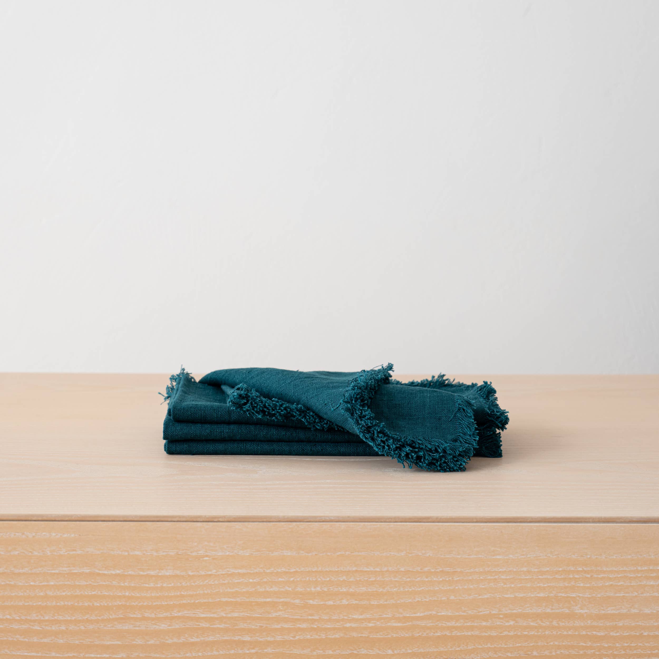 LinenMe - Wholesale Dinner & Cloth Napkin - Hand-Made Linen Napkin Terra Fringe Various 30 Colors21