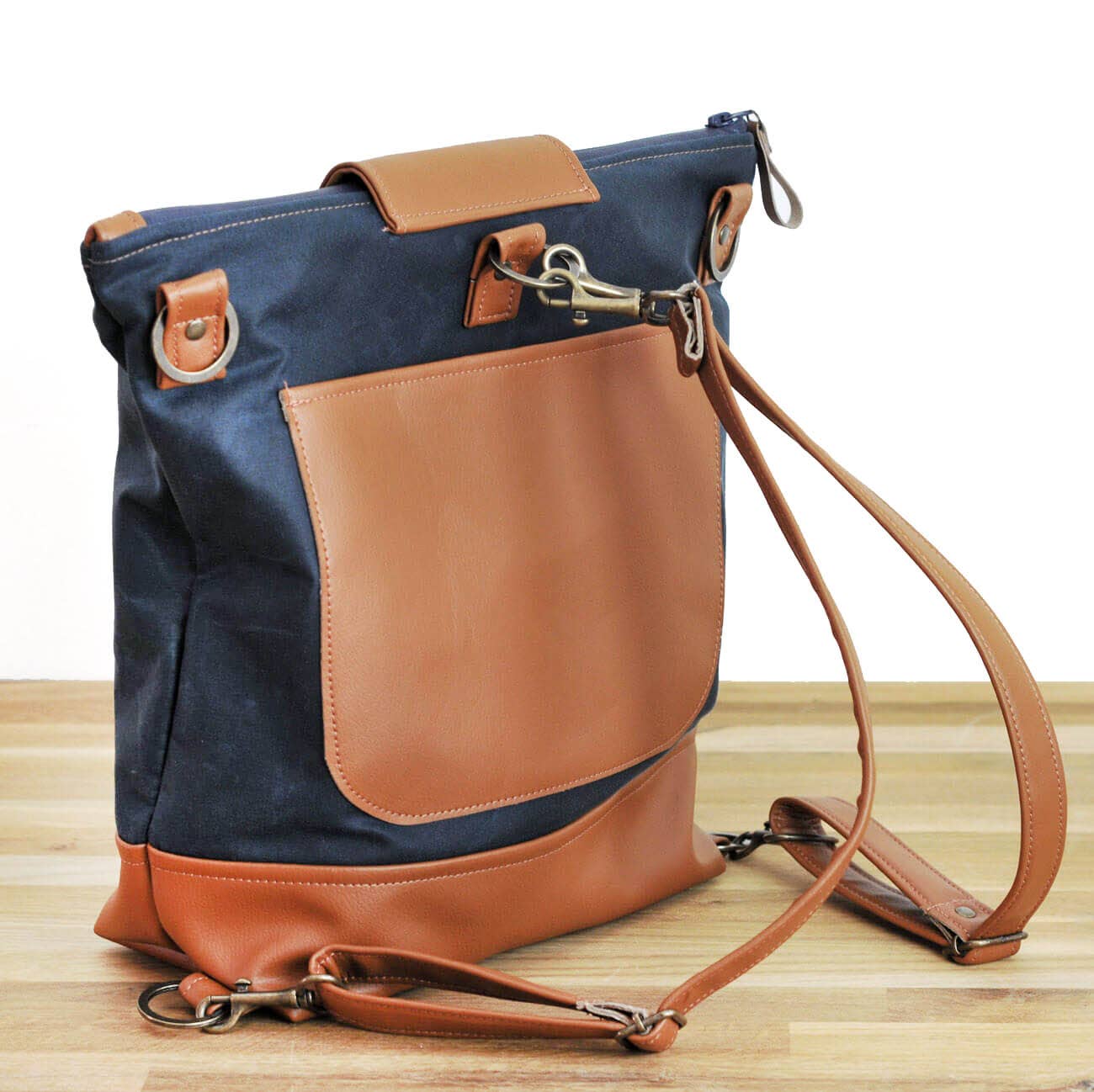 Lauren Holloway - Wholesale Backpack - Women's - Waterproof Convertible Backpack9