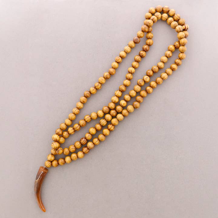 Lange Halskette Holzperlen Anhänger Hornharz für den Großhandel von Sonata
