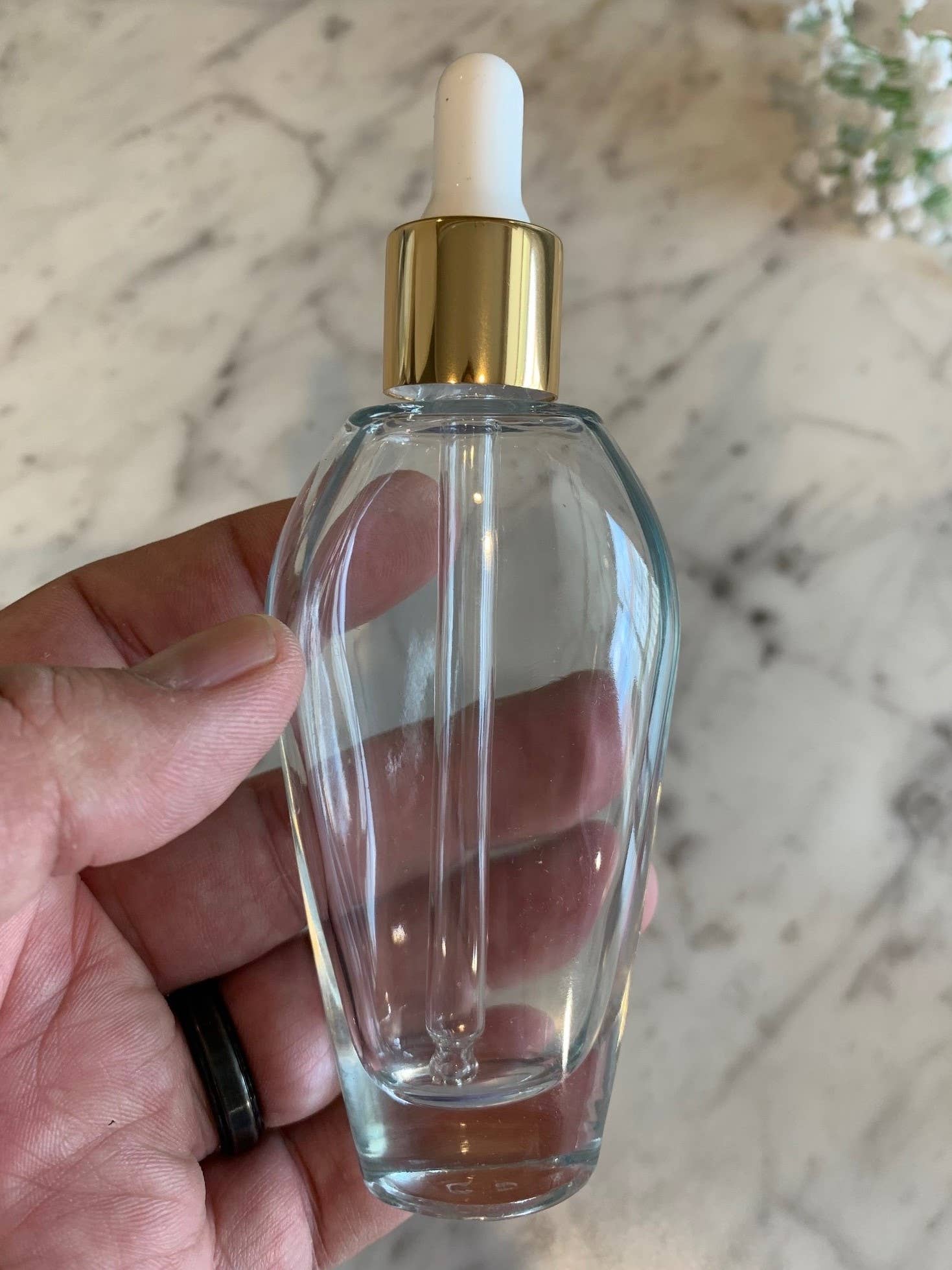 The Bottle Shoppe - Wholesale Essential Oil Holder - 1.7 oz. Tear Drop Clear Glass Bottle with Gold Glass Dropper2