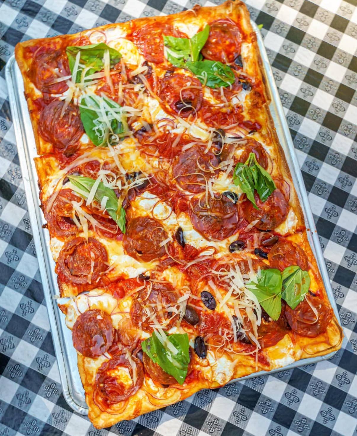 Charlito's Cocina – Engroshandel Salami – Salami Picante - Langtidsmodnet krydret salami med cognac, forskåret7