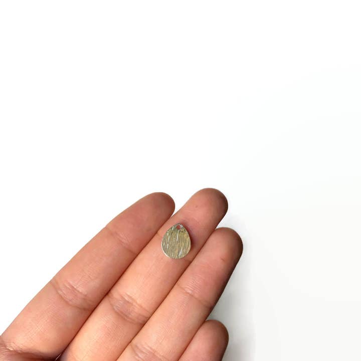 Lot de 10 pièces vierges de 12 mm en laiton texturé pour la vente par Crafters Resort