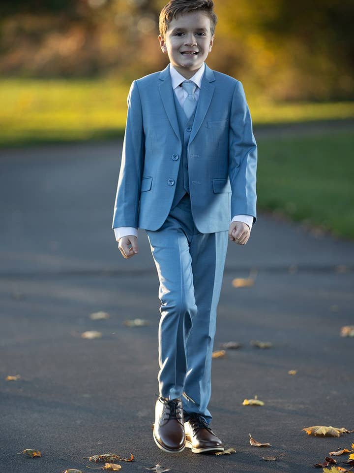 "Leo" Kids Light Blue 5-Piece Suit for wholesale by Cardi International