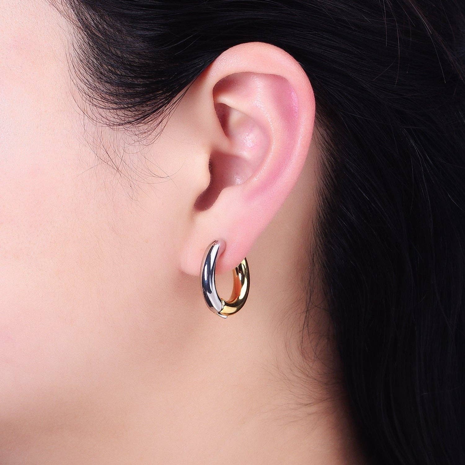 Aim Eternal - Wholesale Huggie Earrings - Mixed Metal 16mm, 20mm Gold & Silver Two Tone Statement Hugg2