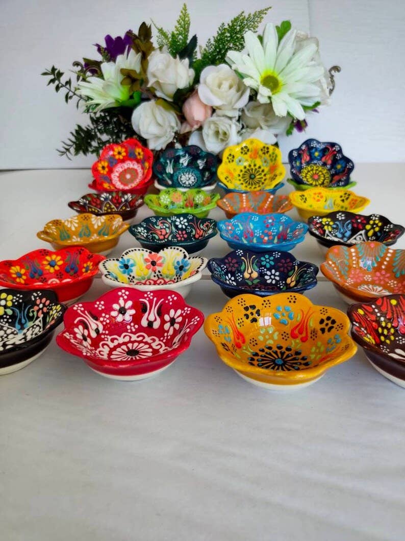 Mediterranean Collection – Engroshandel Pyntetallerken/skål – Håndlavet Daisy Style Keramisk Skål Bundle - 40 Stk2