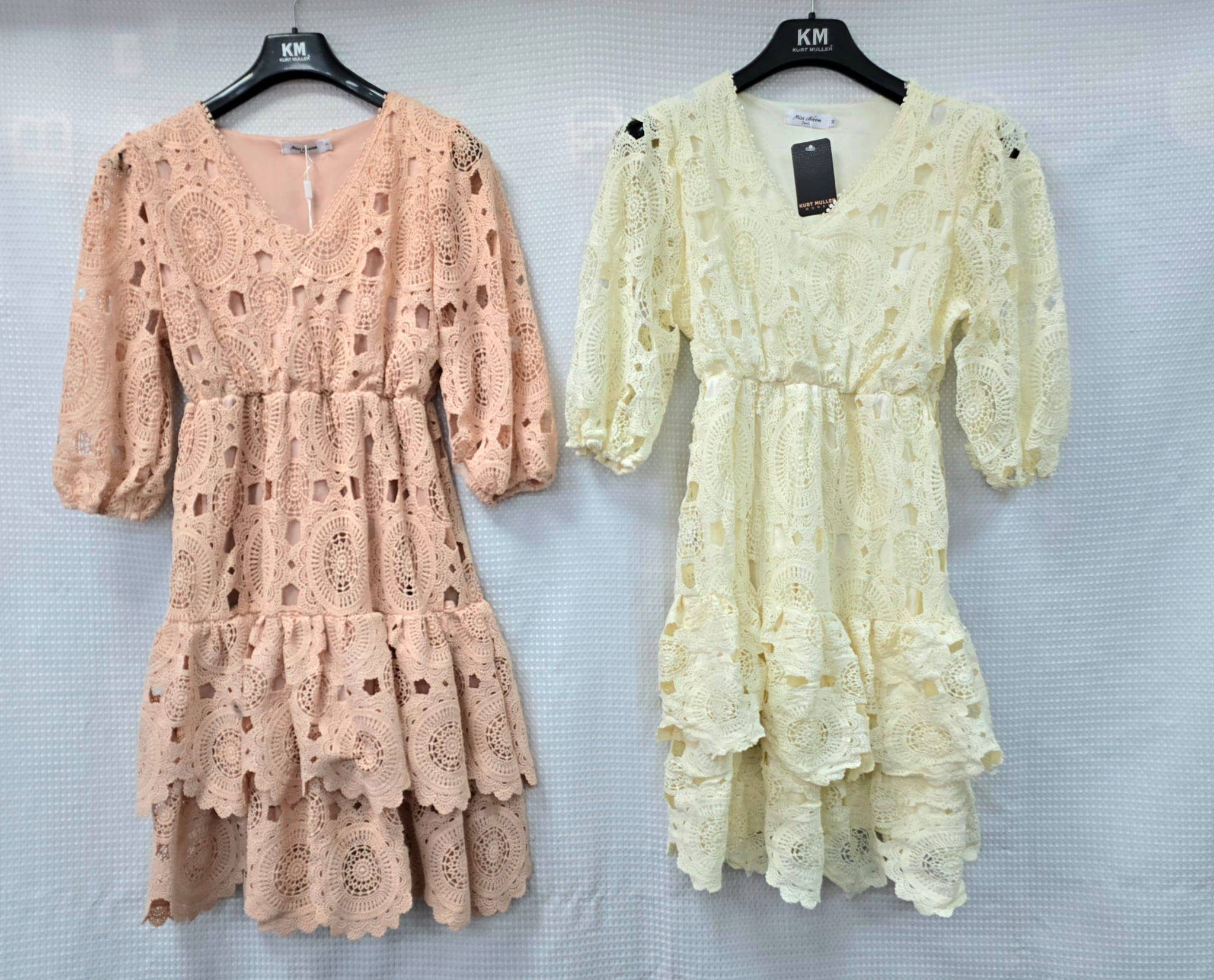 Kurt Muller – Engroshandel Kjole - Dame – Flæse Hæklet Bomuldspanel Midikjole0