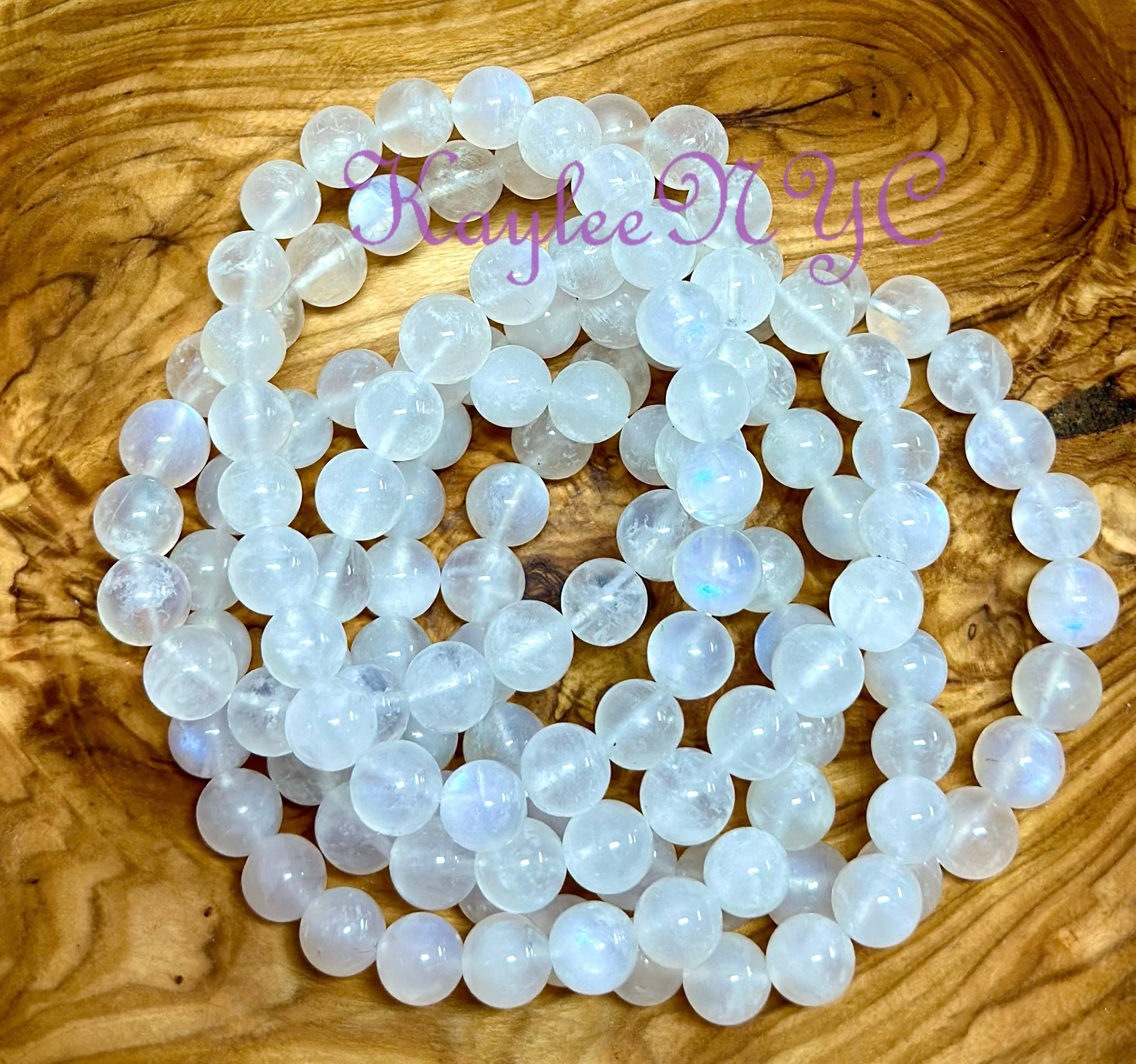 KayleeNYC - Vente Bracelet de perles - Bracelet extensible en cristal de pierre de lune naturelle 8 mm 19 cm1