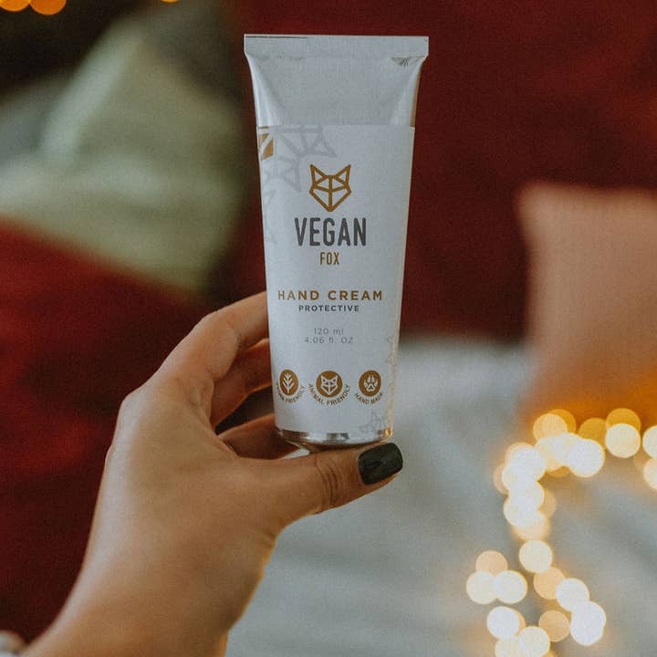 Amber cosmetics Ltd (Vegan Fox) - Wholesale Hand Cream/Lotion - Protective Hand Cream With Mango Butter2