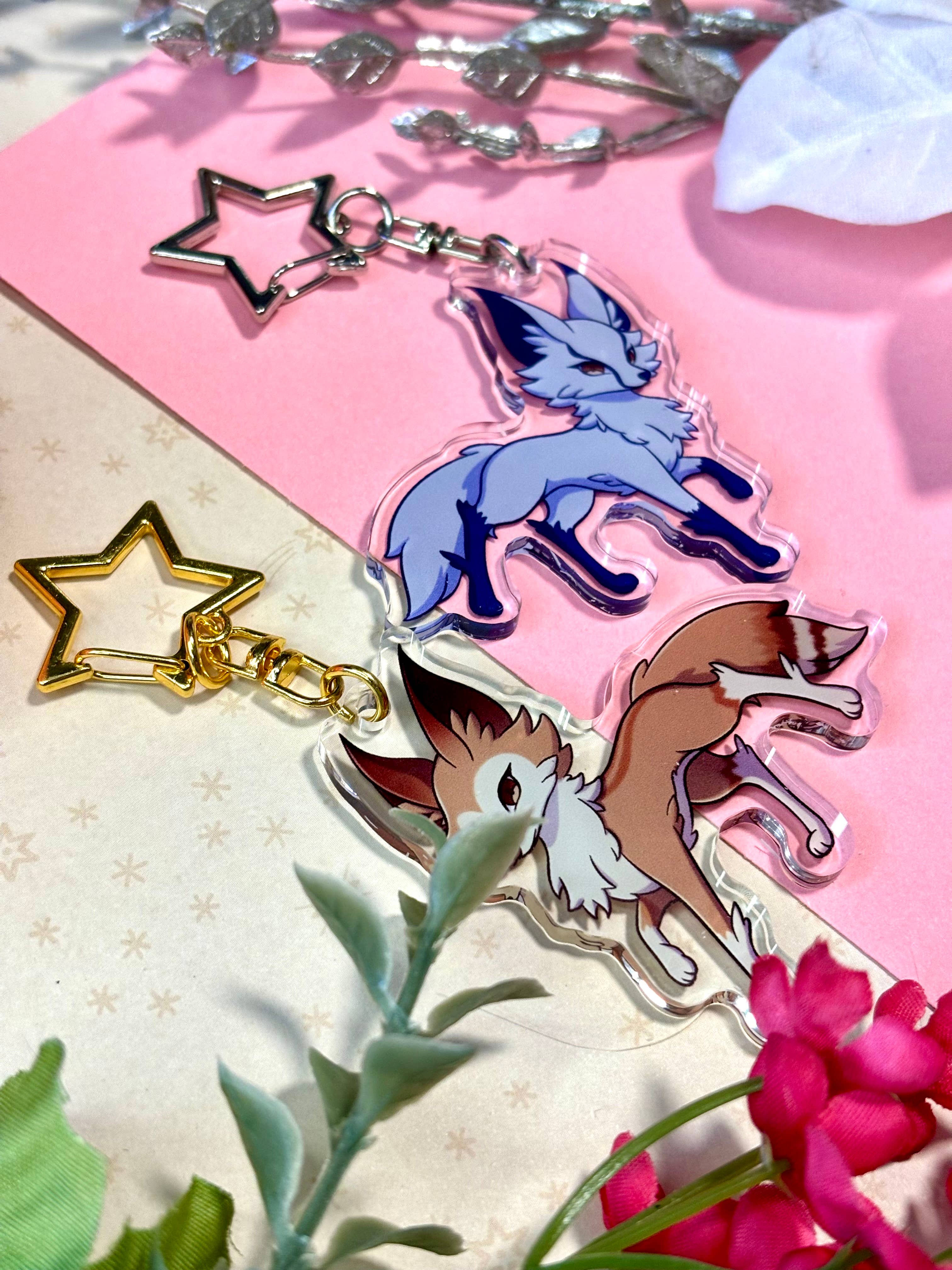 Winterra LLC – wholesale Nyckelringar - Dam – Sommar- och vinterräv akrylnyckelring berlocker 2,5 ”8