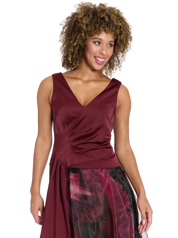 TOP A PIEGHE ASIMMETRICO per la vendita all'ingrosso da parte di Maggy London Group