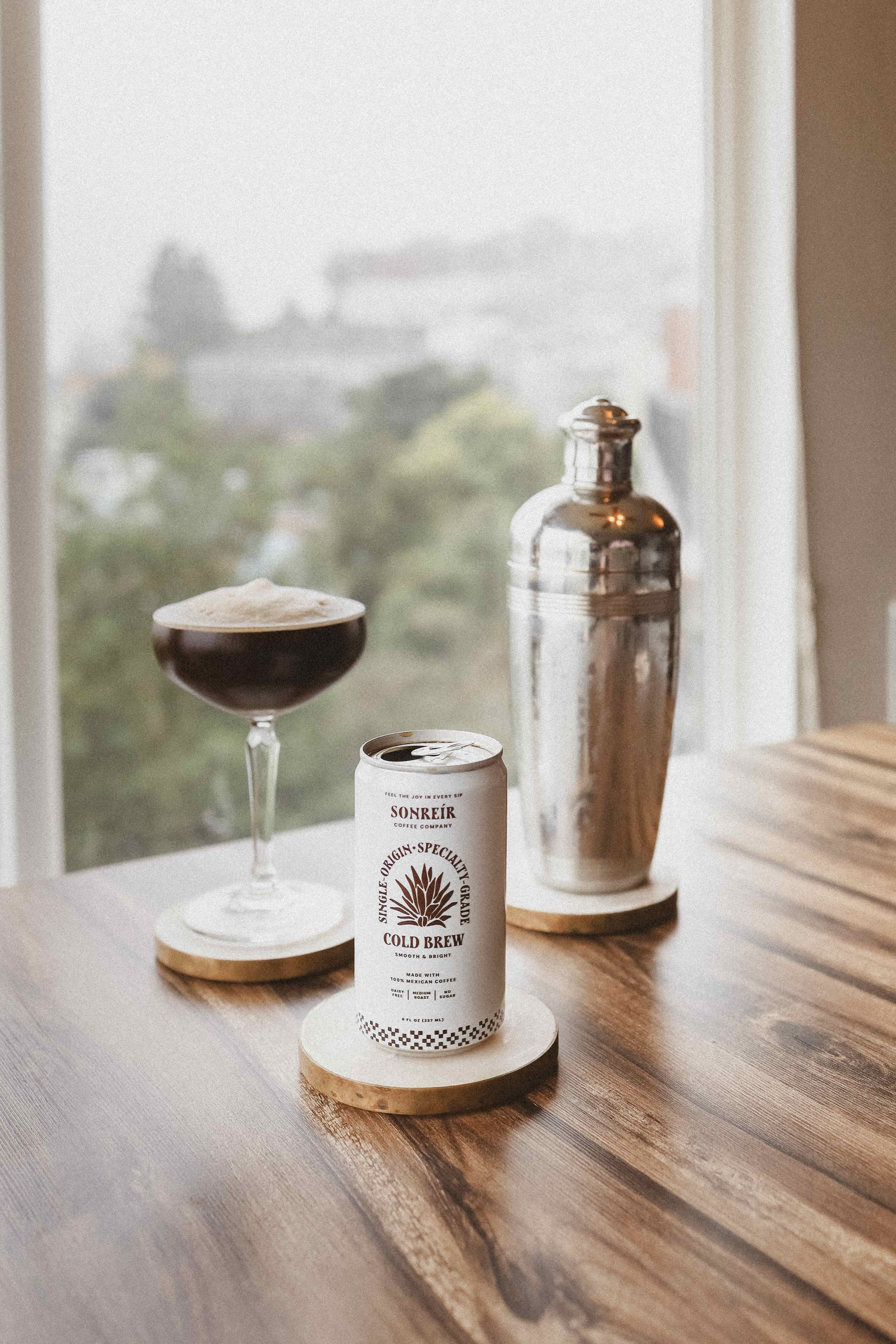 Sonreír Coffee Company - Wholesale Iced Coffee/Cold Brew - RTD Cold Brew, Single Origin Mexico 8oz, 12 pack
5