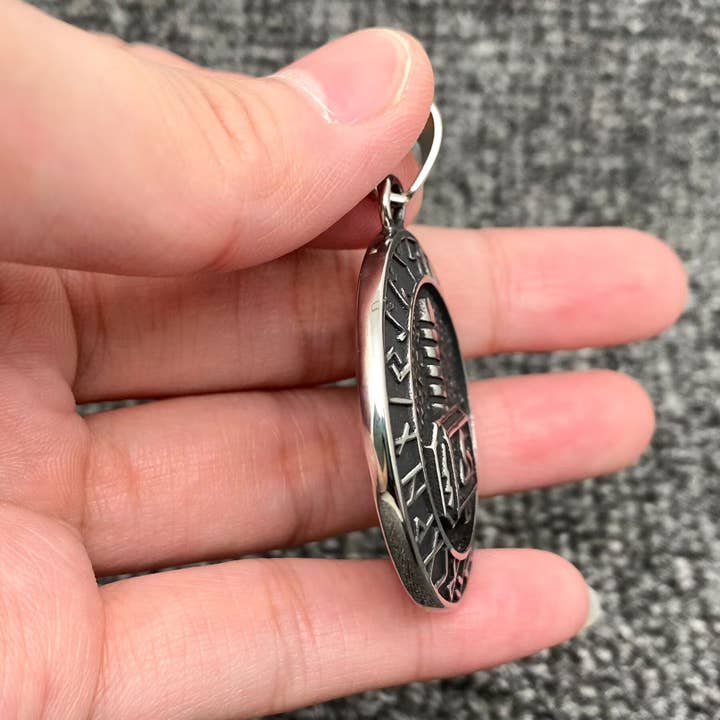 Mio Queena - Wholesale Craft Supplies - Viking Trinity Knot Hammer Rune S.Steel Pendant - MJ/MNP