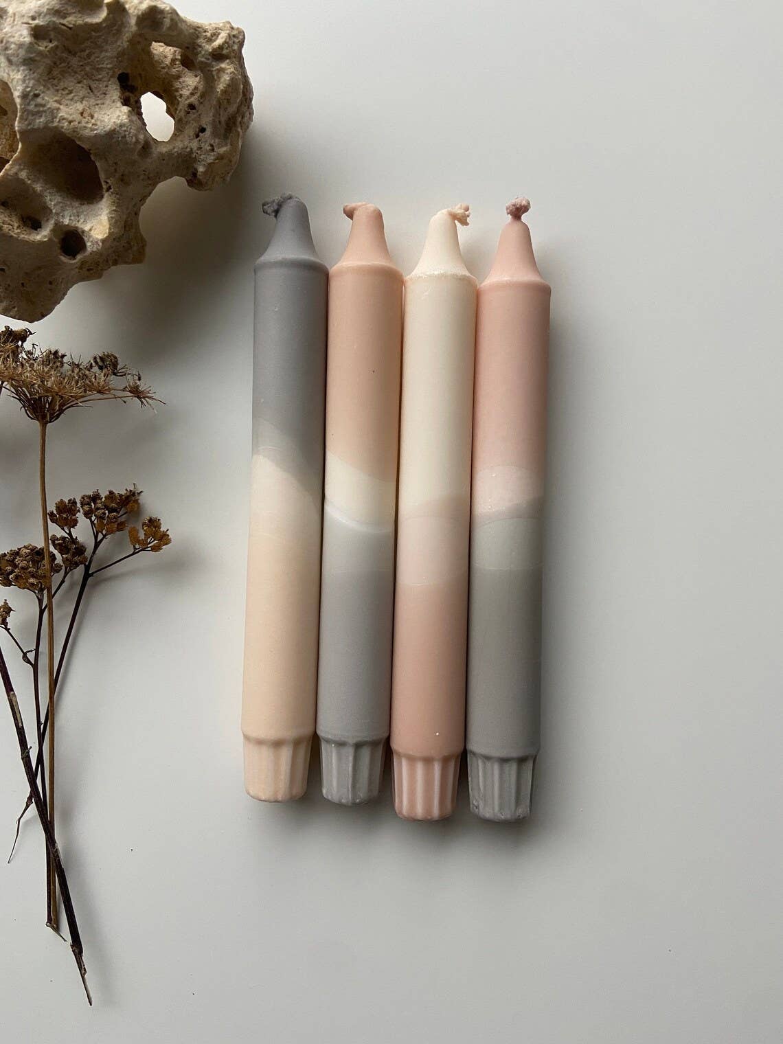 Miss Wildhorse – Großhandel Konische Kerze/Kerzenhalter – Dip Dye Kerze *Ljus*2