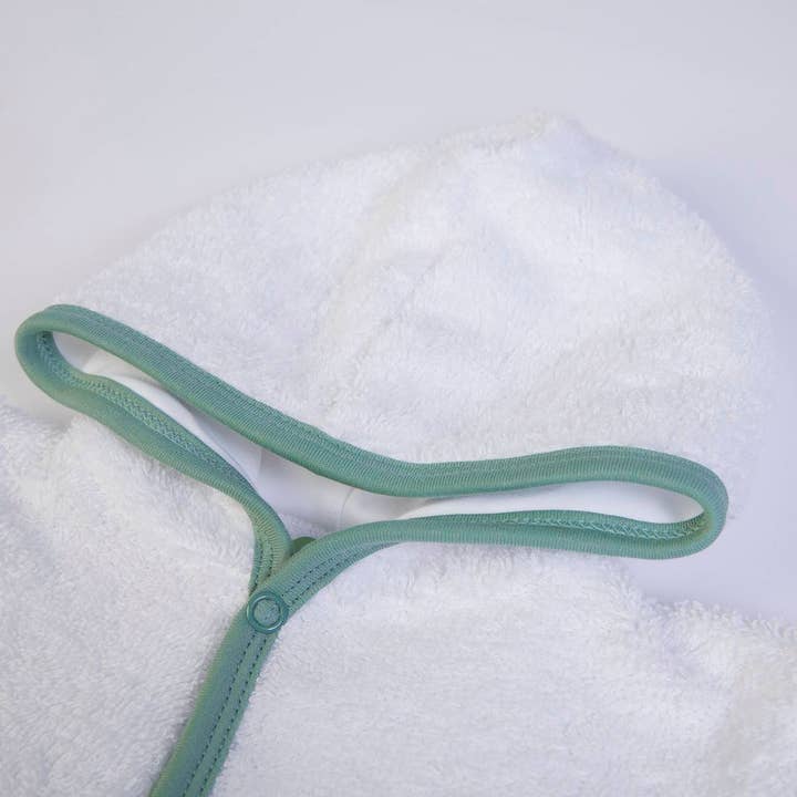 White green 16366 - Baby Bathrobe - SS 25 for wholesale on Faire1