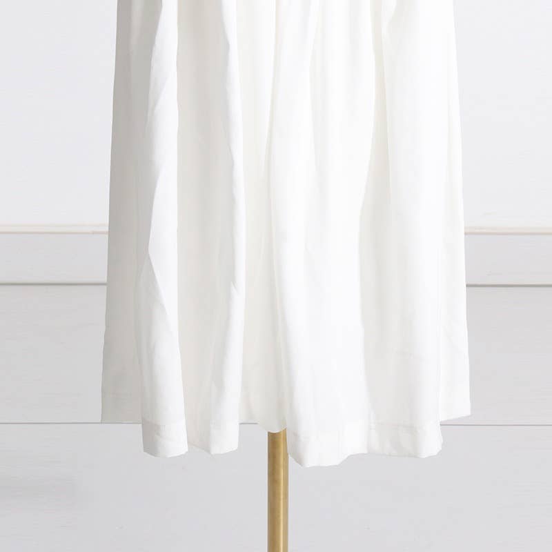 Productseeker - Vendita all'ingrosso Vestito - Donna - DR0137 Spring Elegance: abito sottile e plissettato senza maniche19