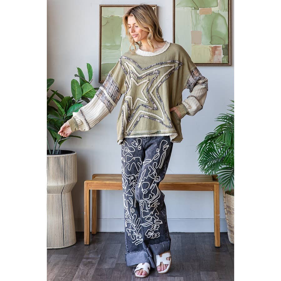 Oli&Hali – Engroshandel Sweatshirt - Dame – VASKET STJERNE PATCHWORK LANGÆRMET STRIKTRØJE4