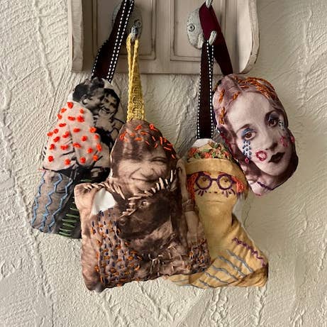 Embroidered Quirky Vintage Picture Ornament for wholesale by Les Is More 894