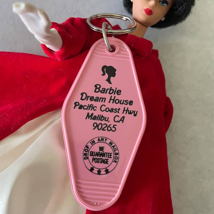 Portachiavi Motel - Barbie Dream House all'ingrosso per il tuo negozio -  Faire Italia