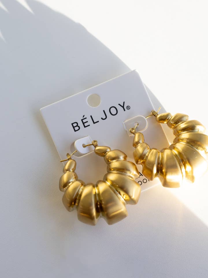 Esmerelda Statement Croissant Hoop Øreringe for engroshandel hos BELJOY