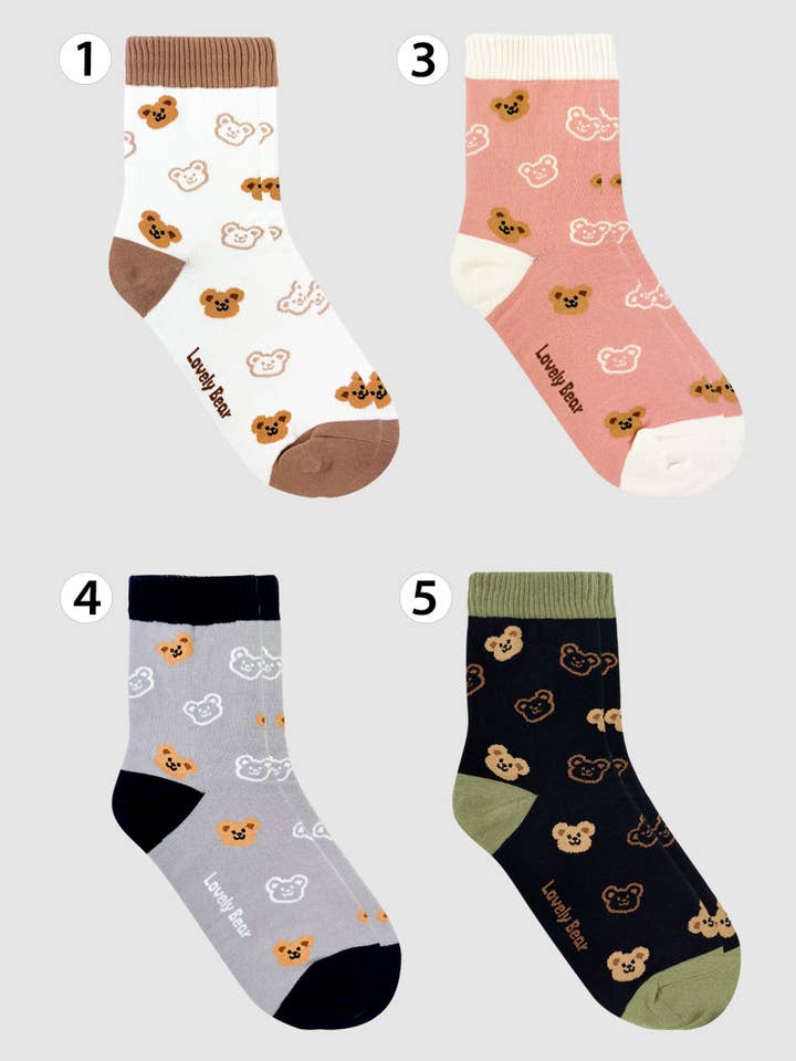 Women's Crew Bear Love Socks for wholesale by 7DAYSSOCKS