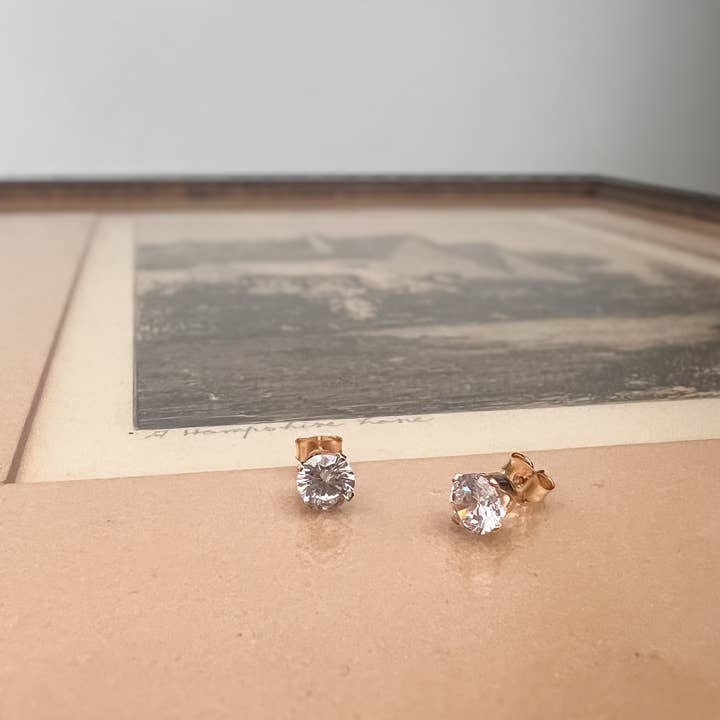 Sela+Sage – wholesale Stud/post earrings – 6mm (.85 karat) CZ Diamond Studs4