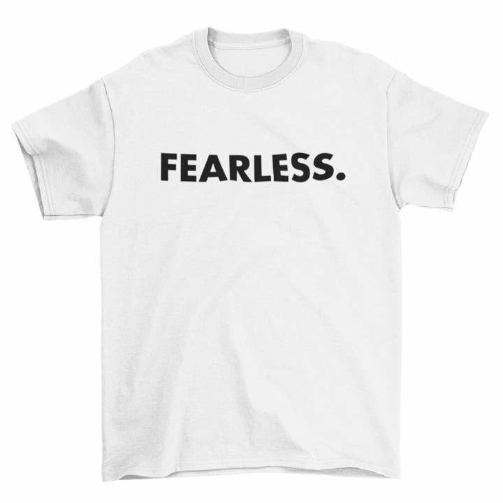 T-shirt pour homme -Fearless. pour la vente par Mamino