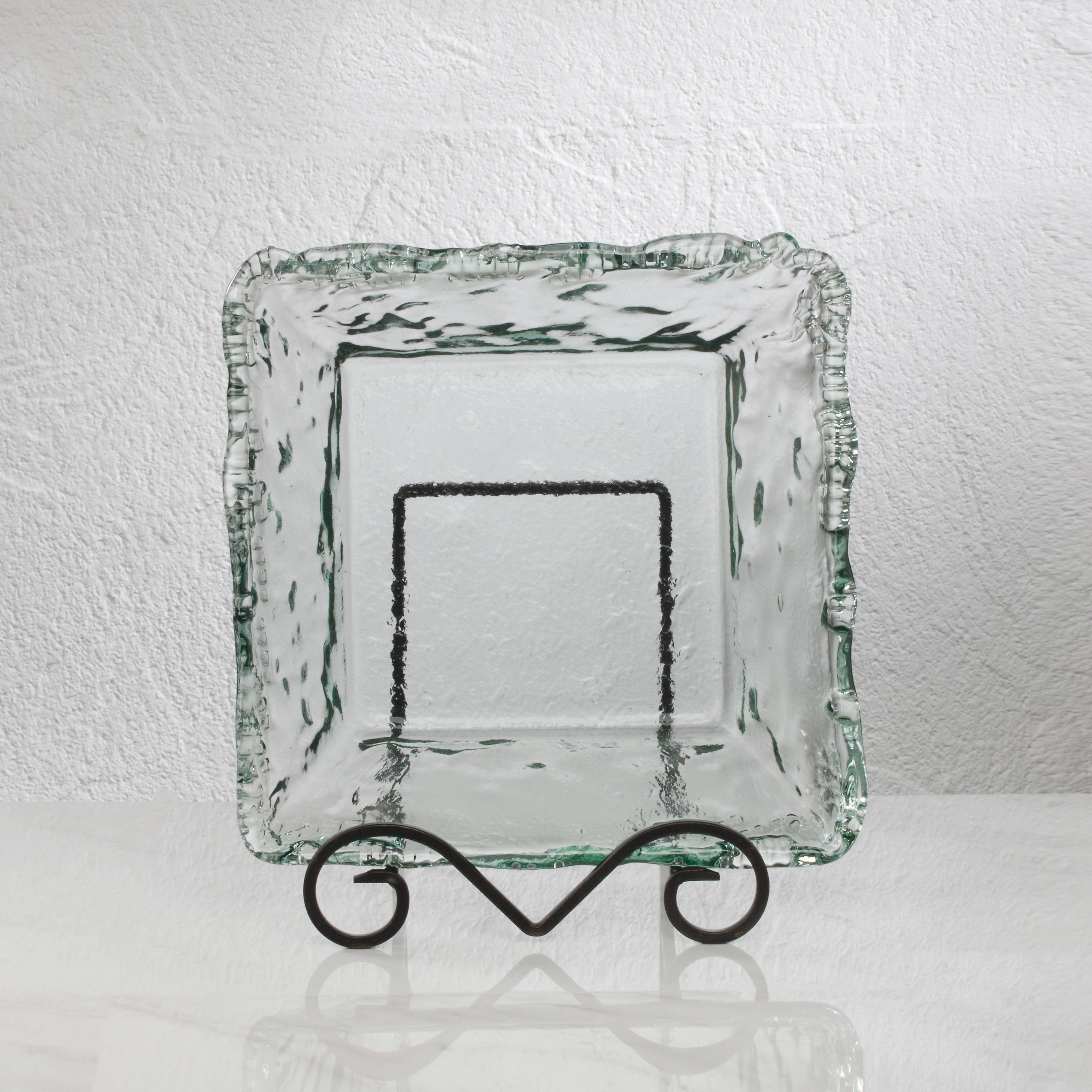 Tripar International - Wholesale Retailer Display Stand/Case - Keller Deep Bowl Stands13