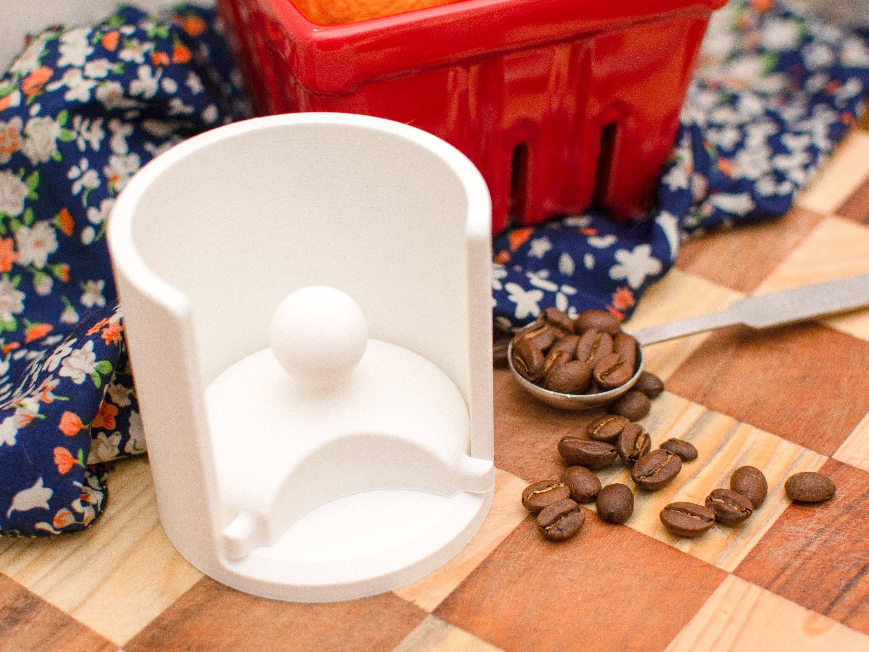 Clever Contraptions - Wholesale Kitchen Tool/Gadget - Aeropress Filter Holder | Dispenser for Aeropress Round Coffee Filters1