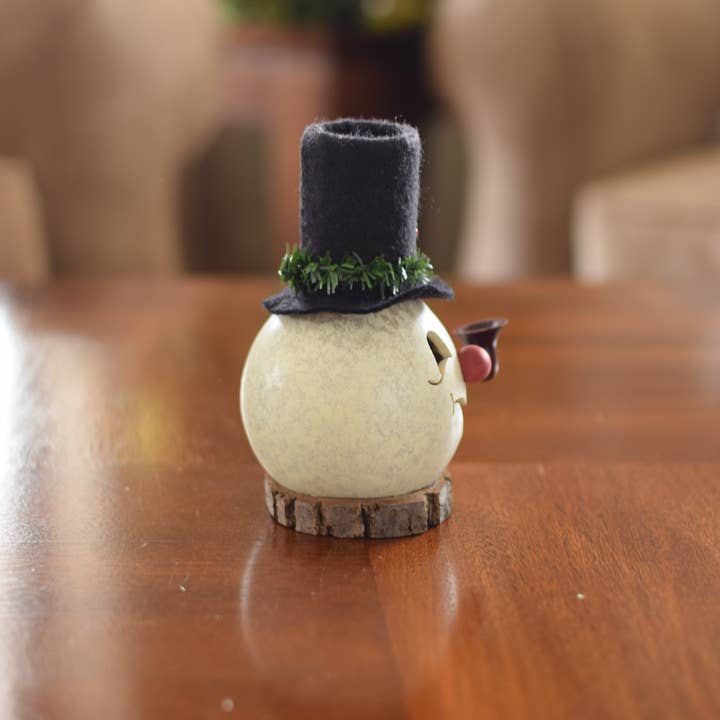 Meadowbrooke Gourds - Wholesale Christmas Decoration - Clyde Snowman Hand-Crafted Gourd - Minature