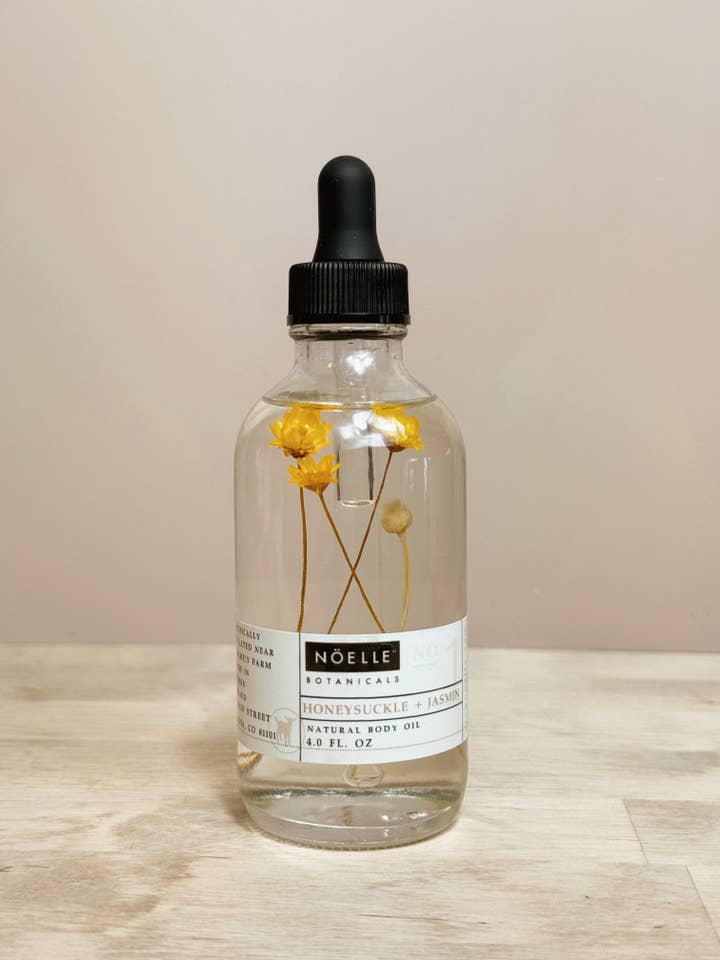 Huile pour le corps et les cheveux Noelle Botanicals Farm Chèvrefeuille + Jasmin pour la vente par Wendi’s Good Things Market