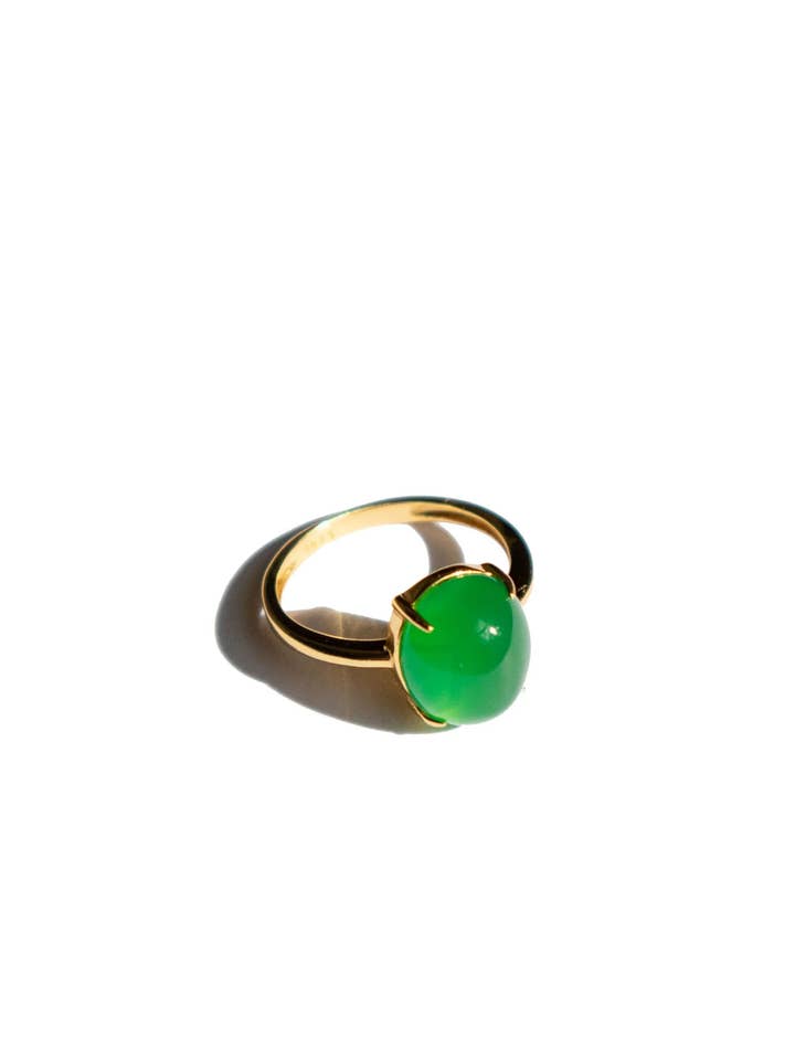 Rosée — Bague en pierre de jade vert pour la vente par seree
