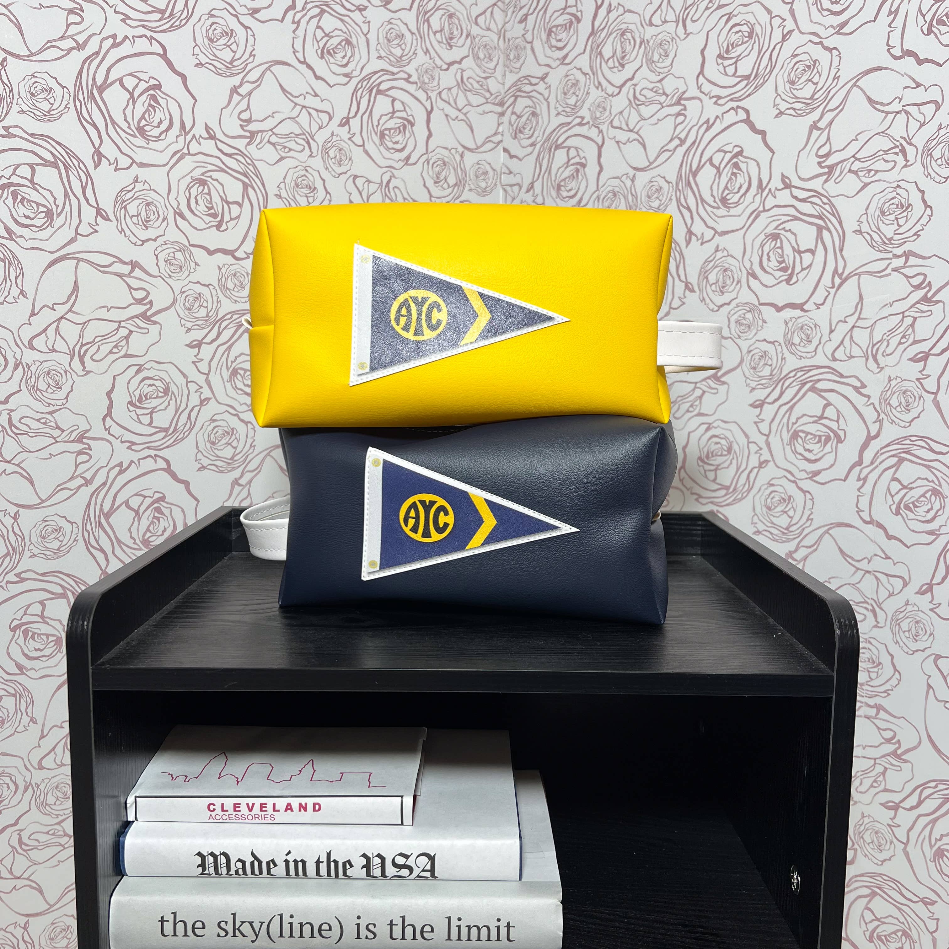 Anne Cate - Wholesale Toiletry Bag - Women's - Custom Dopp Kit Toiletry Bag Travel Bag - Personalized3