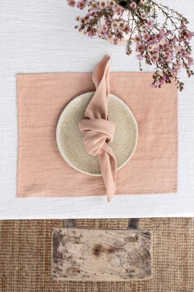 MagicLinen (We handle U.S. import procedures for you) - Wholesale Dinner & Cloth Napkin - Set of 2 linen napkins in various colors | Table decor8